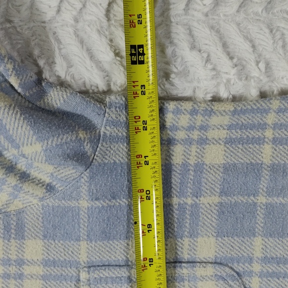 423. Faherty Legend Sweater Shirt | Color: Light Blue/Off-White Plaid - Picture 2 of 9